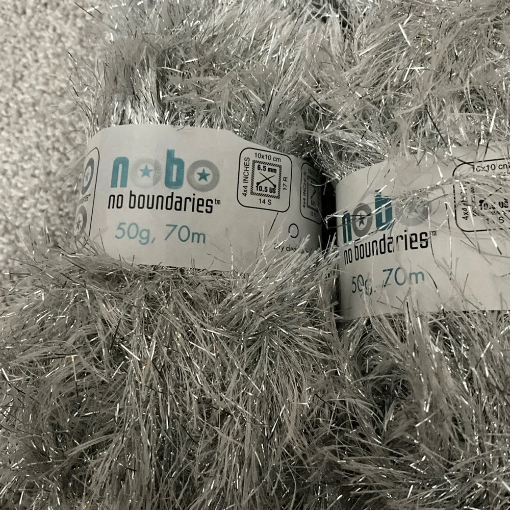 No Boundaries Yarn - Bundle of 10 (Silver Metallic) - Picture 2 of 4